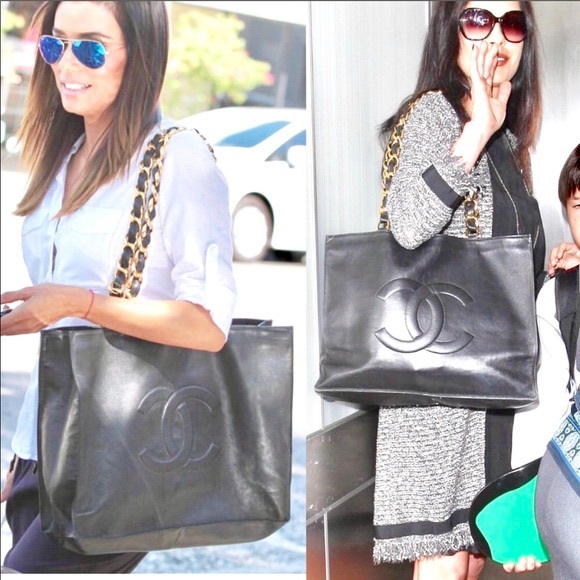 💎✨CELEBRITY✨💎 CHANEL LEATHER TOTE - Picture 16 of 16